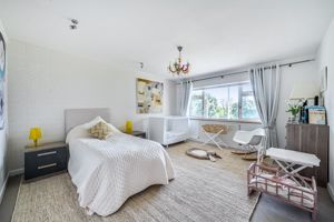 Photo 21- click for photo gallery